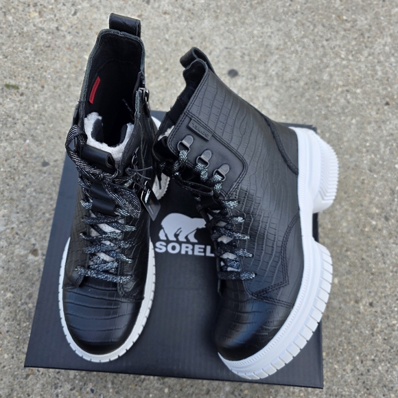 Sorel Lace Lux Boots Women Size 9 - Picture 3 of 13